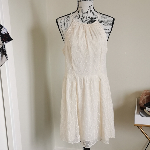 American Eagle Outfitters high neck lace dress - Picture 1 of 5